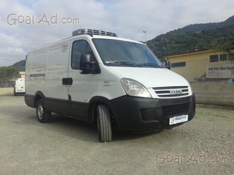 NUOVO VW Caddy 2k Tappetini in Gomma Tappetini Qualità Originale 2x Tappetini Life Maxi TDI
