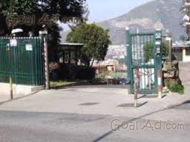 In parco appartamento con balcone panoramico